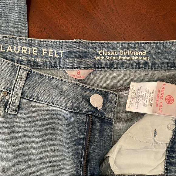 Laurie Felt Classic Girlfriend Jeans. 28” inseam and 34.5 loose waist - Picture 5 of 12